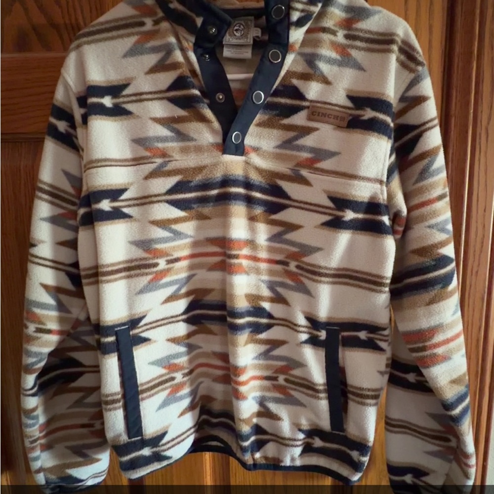 Youth XL 14 Cinch Cream Aztec-Pattern Crewneck Pullover with Navy Accents